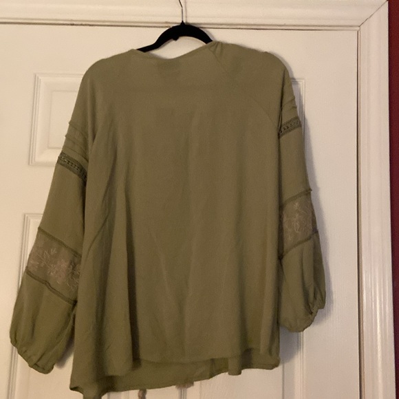 3 for $25 Gauzy Embroidered Front Peasant Top - Picture 4 of 8